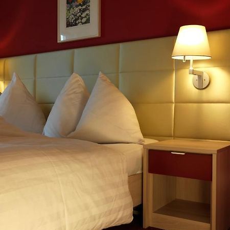 Relais Du Silence Parkhotel Waldheim Am Sarnersee Sarnen Bilik gambar